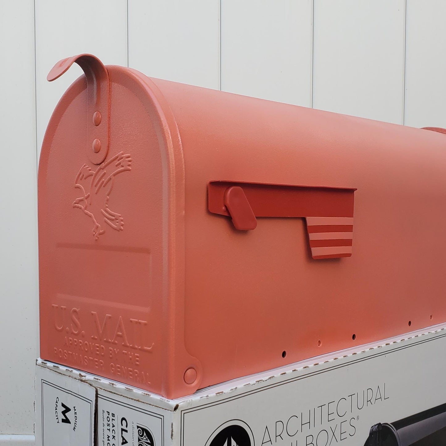 Coral Mailbox