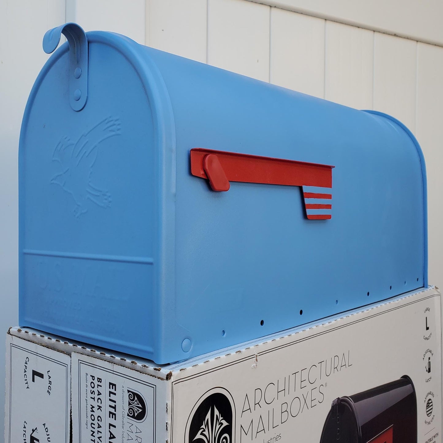 Spa Blue Mailbox