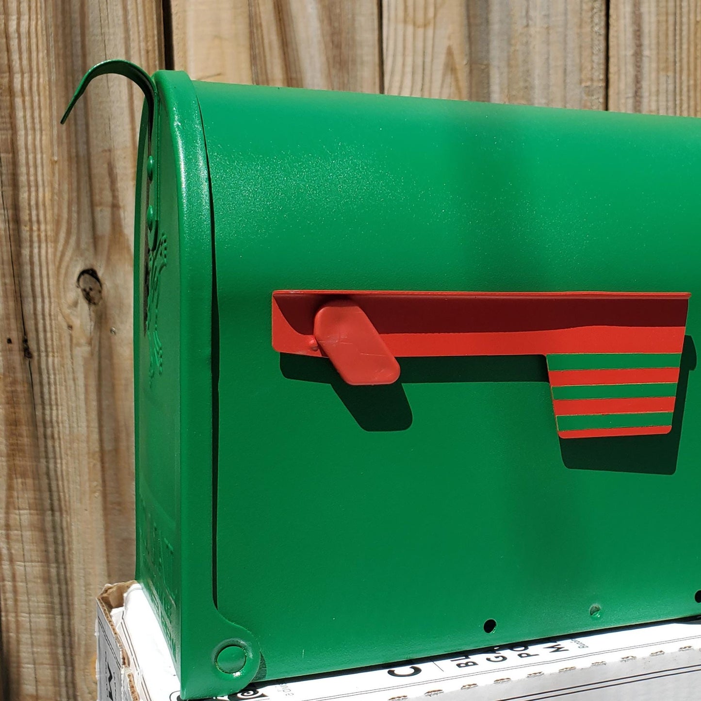 Meadow Green Mailbox