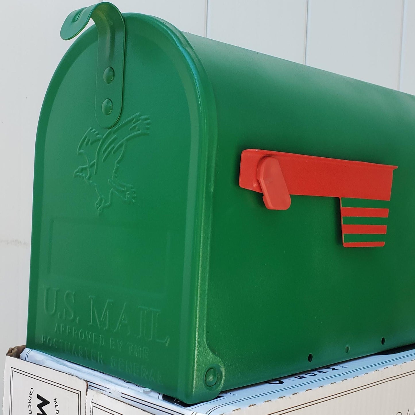 Meadow Green Mailbox