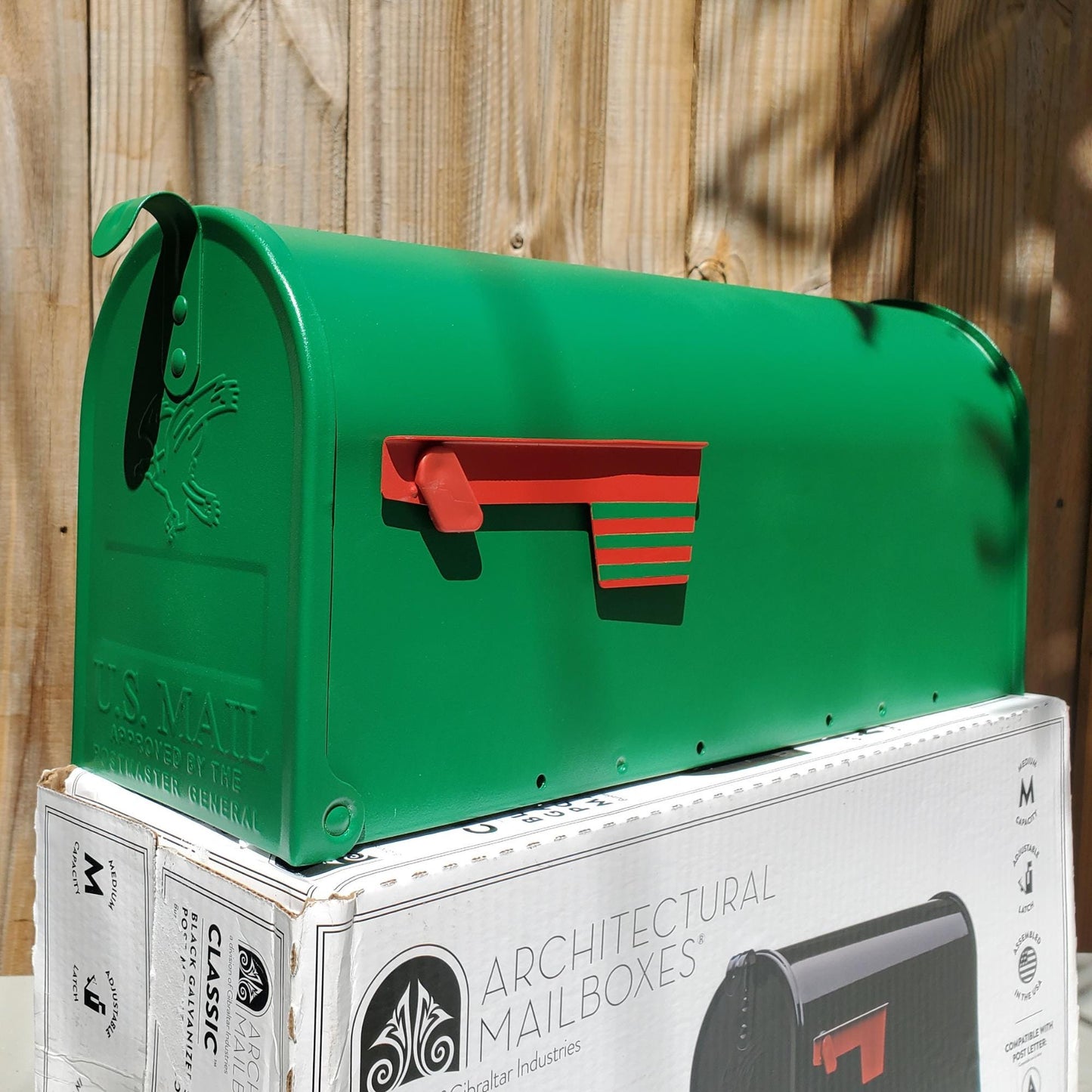 Meadow Green Mailbox