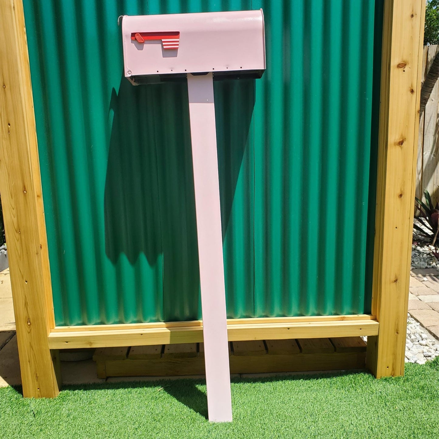 Light Pink Mailbox Post